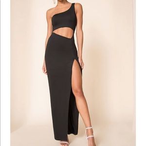 Superdown Erla cutout maxi dress. As seen on Revolve